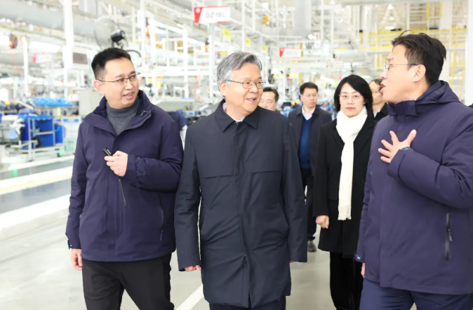 李殿勛赴襄陽市開展市場調(diào)研 洞悉發(fā)展脈動，激發(fā)市場活力